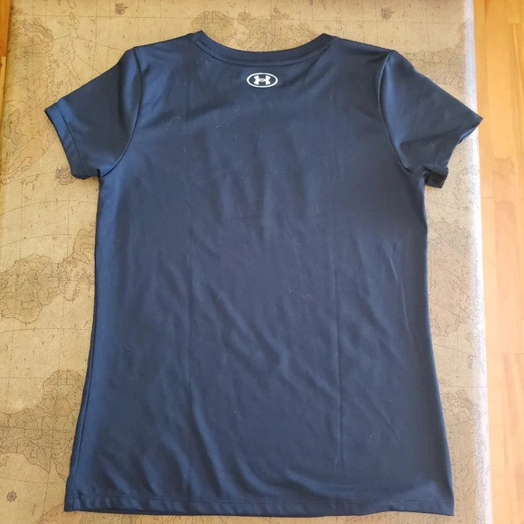 *UNDER ARMOUR, Size M, Black and Pink Heatgear t-shirt - Picture 6 of 6